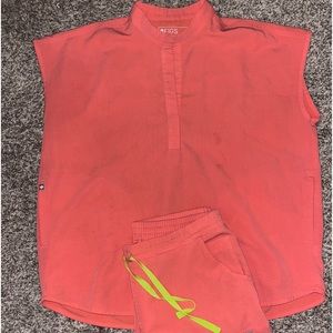 Figs Technical Collection Scrubs Size M top and M bittom